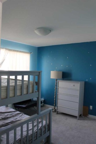 958 41 Avenue North, Lethbridge, AB - Indoor Photo Showing Bedroom