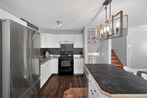 1028 Penrith Crescent Se, Calgary, AB 