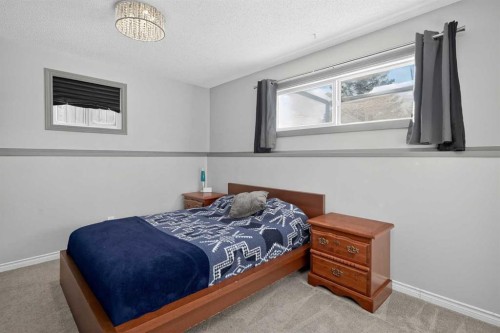 1028 Penrith Crescent Se, Calgary, AB 