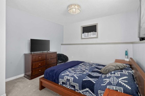 1028 Penrith Crescent Se, Calgary, AB 