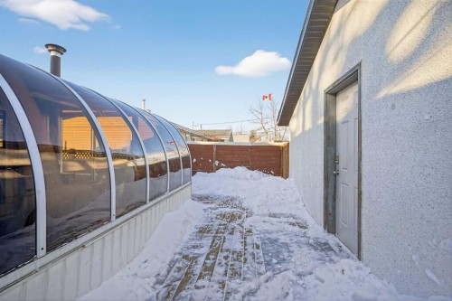 1028 Penrith Crescent Se, Calgary, AB 