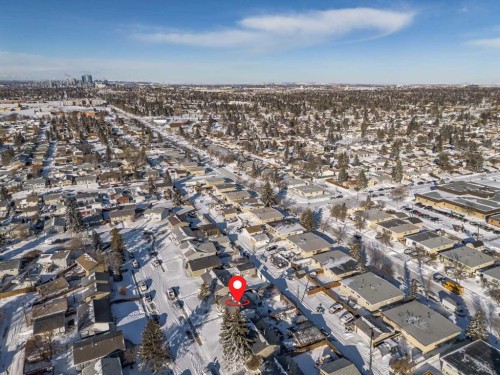 1028 Penrith Crescent Se, Calgary, AB 