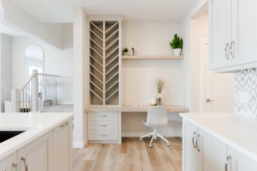 156 Precedence View, Cochrane, AB - Indoor Photo Showing Kitchen