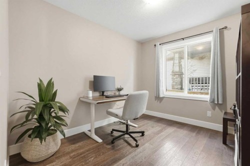 308 Viewpointe Terrace, Chestermere, AB - Indoor Photo Showing Office