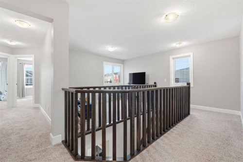 308 Viewpointe Terrace, Chestermere, AB - Indoor Photo Showing Other Room