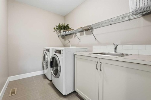 308 Viewpointe Terrace, Chestermere, AB - Indoor Photo Showing Laundry Room