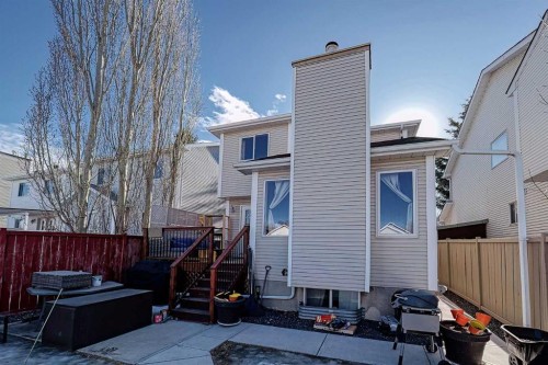 210 Mt Lorette Close Se, Calgary, AB - Outdoor With Exterior