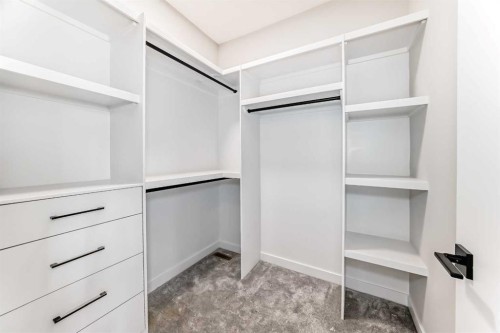 116 Heritage Manor, Cochrane, AB 