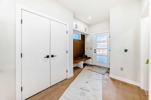 116 Heritage Manor, Cochrane, AB 