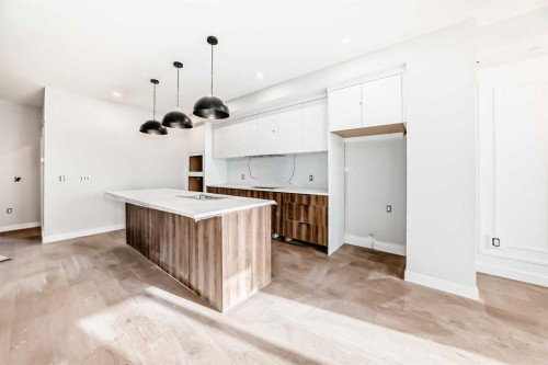 116 Heritage Manor, Cochrane, AB 