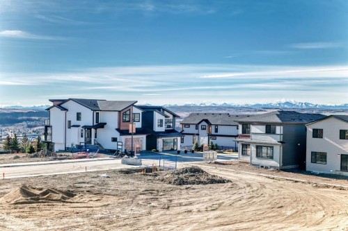 524 Heritage Boulevard, Cochrane, AB - Outdoor