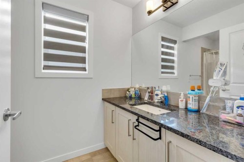 260 Lucas Way Nw, Calgary, AB - Indoor