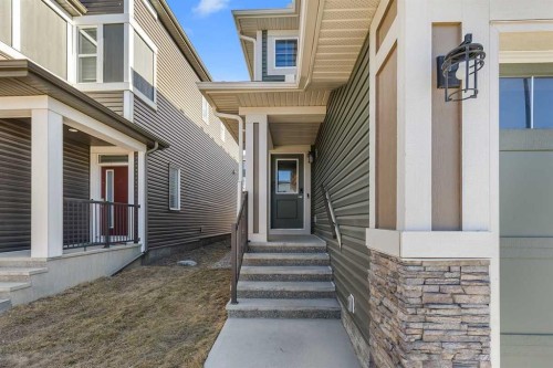 260 Lucas Way Nw, Calgary, AB - Outdoor