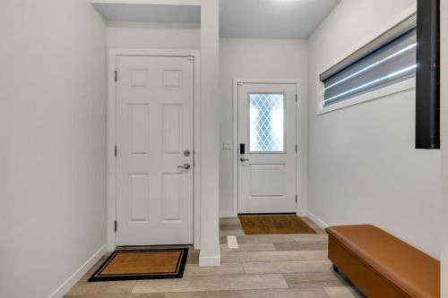 260 Lucas Way Nw, Calgary, AB - Indoor Photo Showing Other Room