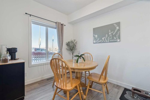 101-24 Rivercrest Drive, Cochrane, AB - Indoor Photo Showing Dining Room
