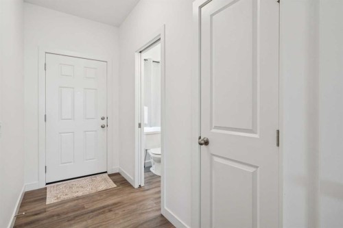 101-24 Rivercrest Drive, Cochrane, AB - Indoor Photo Showing Other Room