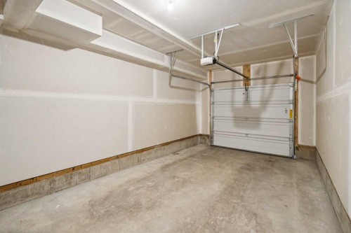 903-24 Rivercrest Drive, Cochrane, AB - Indoor Photo Showing Garage