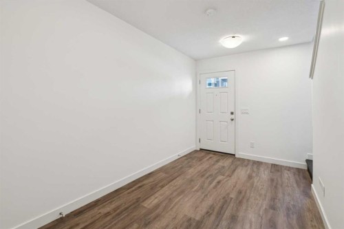 903-24 Rivercrest Drive, Cochrane, AB - Indoor Photo Showing Other Room