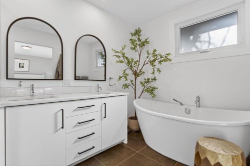 407 Brookmere Crescent Sw, Calgary, AB 