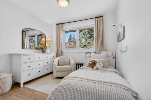 407 Brookmere Crescent Sw, Calgary, AB 