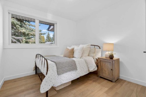 407 Brookmere Crescent Sw, Calgary, AB 