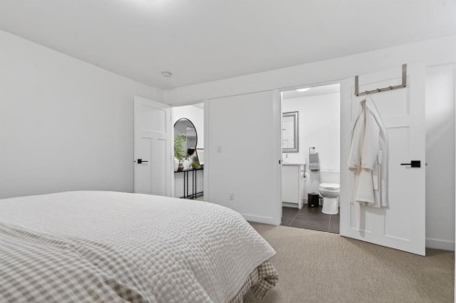 407 Brookmere Crescent Sw, Calgary, AB 