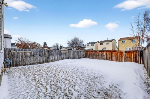 115 Abingdon Court Ne, Calgary, AB - Outdoor