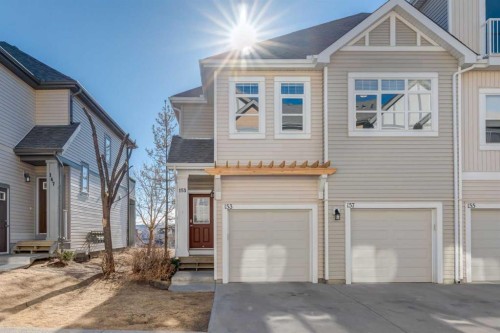 153-300 Evanscreek Court NW Calgary, AB T3P 0B7
