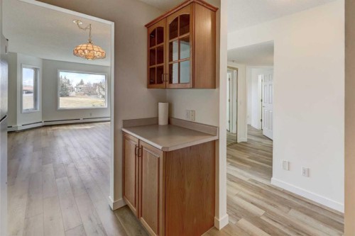 309-3309 Hawksbrow Point Nw, Calgary, AB - Indoor Photo Showing Other Room