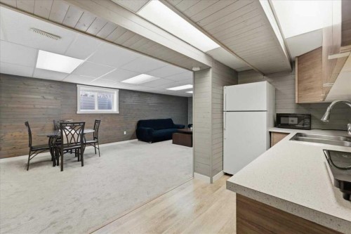 6603 Malvern Road Ne, Calgary, AB - Indoor