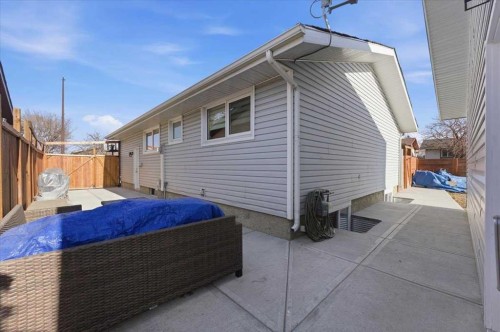 6603 Malvern Road Ne, Calgary, AB - Outdoor With Exterior