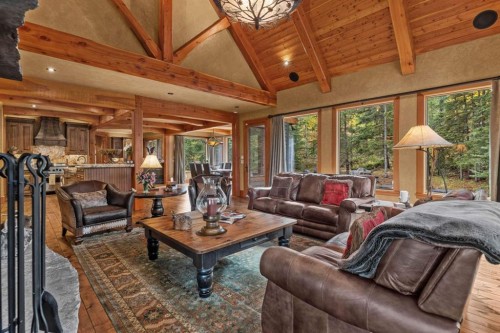163 Cairns Landing, Canmore, AB - Indoor Photo Showing Living Room