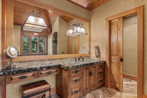 163 Cairns Landing, Canmore, AB - Indoor