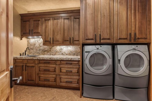 163 Cairns Landing, Canmore, AB - Indoor Photo Showing Laundry Room