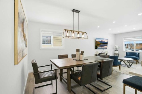 3 Kentish Drive Sw, Calgary, AB - Indoor Photo Showing Dining Room