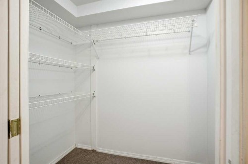3 Kentish Drive Sw, Calgary, AB - Indoor With Storage