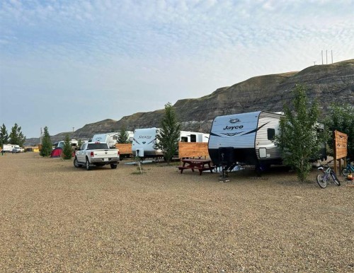 292138 Hwy 838, Drumheller, AB 