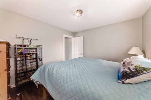 63 Sands Street, Rochon Sands, AB - Indoor Photo Showing Bedroom
