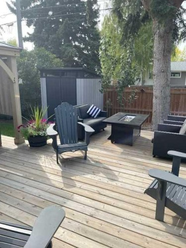 6427 Lombardy Crescent Sw, Calgary, AB - Outdoor With Deck Patio Veranda