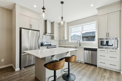 129 Dawson Drive, Chestermere, AB - Indoor Photo Showing Kitchen With Stainless Steel Kitchen With Upgraded Kitchen
