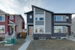 129 Dawson Drive  Chestermere, AB T1X 1Z8