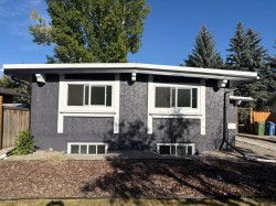 128 Cantrell Place SW Calgary, AB T2W 1X2