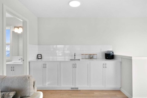 35 Cranbrook Mount Se, Calgary, AB - Indoor