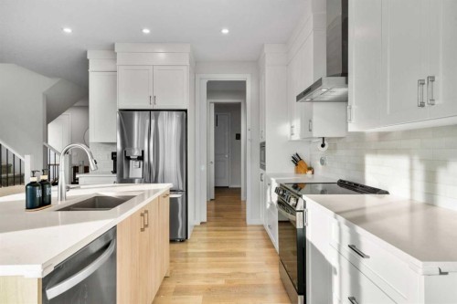 35 Cranbrook Mount Se, Calgary, AB - Indoor Photo Showing Kitchen With Upgraded Kitchen