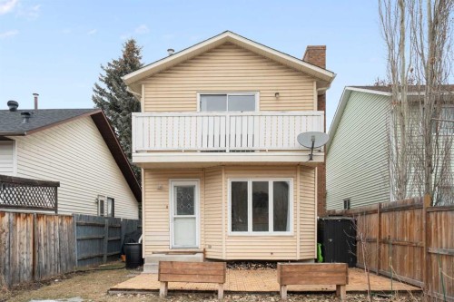 25 Mckernan Road Se, Calgary, AB - Outdoor With Balcony With Exterior