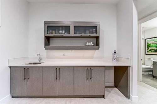 116 34A Street Nw, Calgary, AB - Indoor