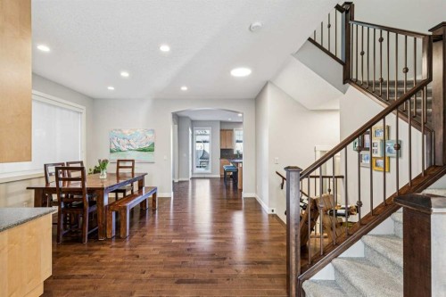 2012 50 Avenue Sw, Calgary, AB - Indoor Photo Showing Dining Room