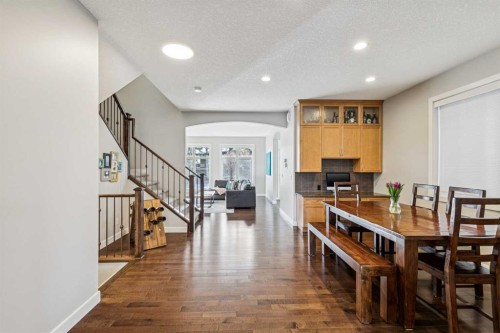 2012 50 Avenue Sw, Calgary, AB - Indoor Photo Showing Dining Room