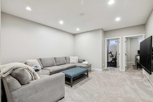 2012 50 Avenue Sw, Calgary, AB - Indoor Photo Showing Basement