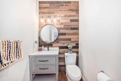 57 Silverado Skies Way Sw, Calgary, AB - Indoor Photo Showing Bathroom